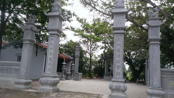 Cong da dep cho Dinh