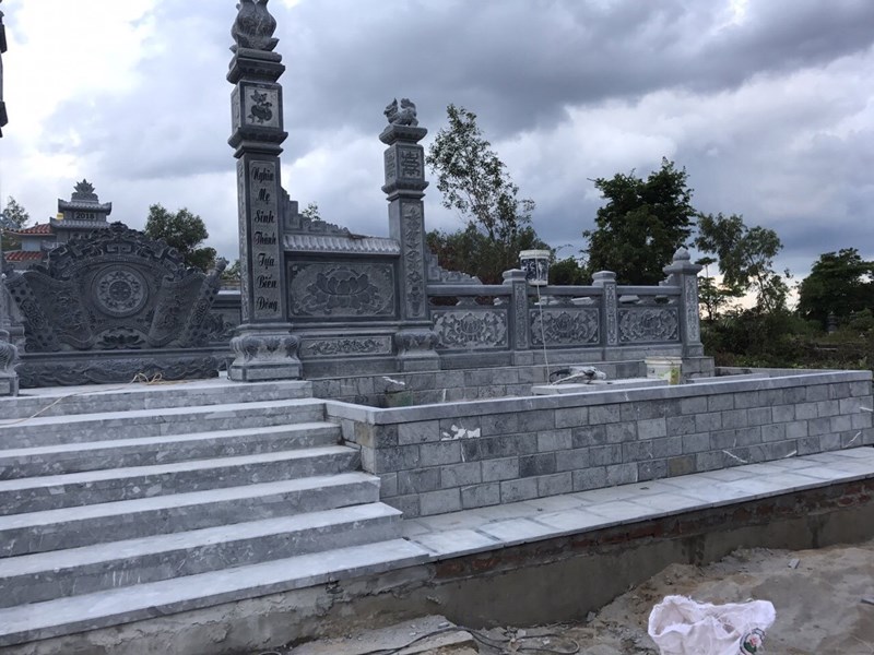 Bac them da Lan can da nguyen khoi cua Khu Lang mo