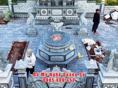 Khu Lăng Mộ tổ với nhiều hạng mục, được Đá Quang Sỹ tư vấn lắp đặt chất lượng, uy tín.